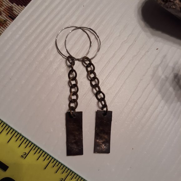 Handcrafted oxidized brass bar chain hoop dangle earrings - Picture 4 of 4